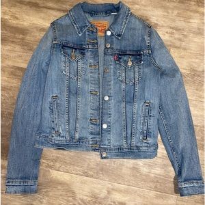 Levi’s trucker Jean jacket
